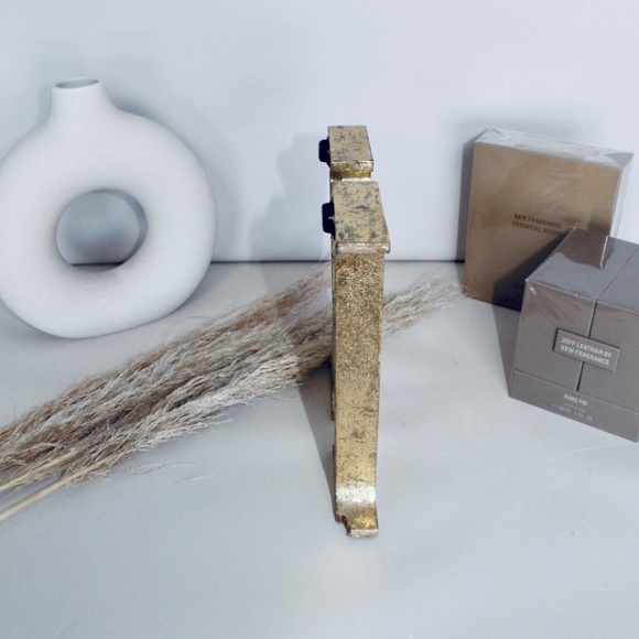 DECOR Distressed Gold ‘K’ Letter - Picture 4 of 4